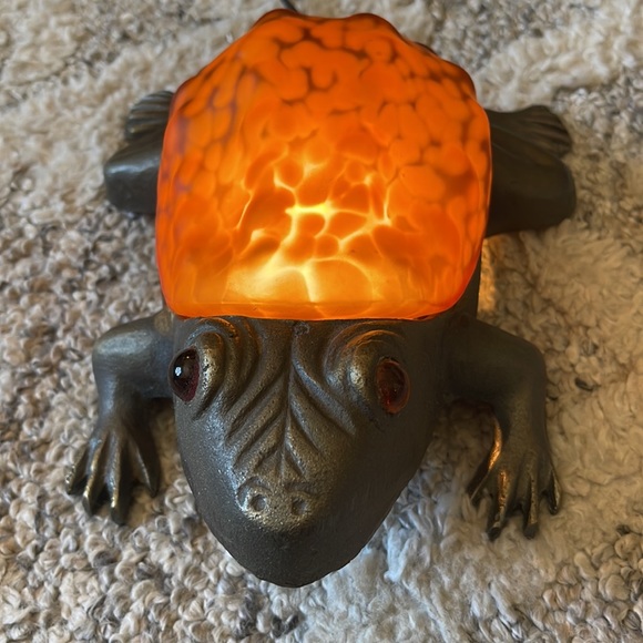 Vintage Cast Iron Art Glass Frog Light - Picture 2 of 11